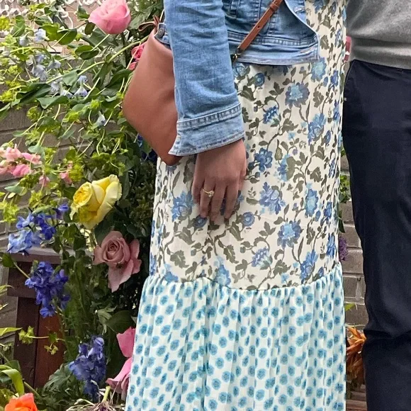 NEW/WORN ONCE TAYLOR GREEN AND BLUE MAXI DRESS! - Size 10 - Picture 2 of 6